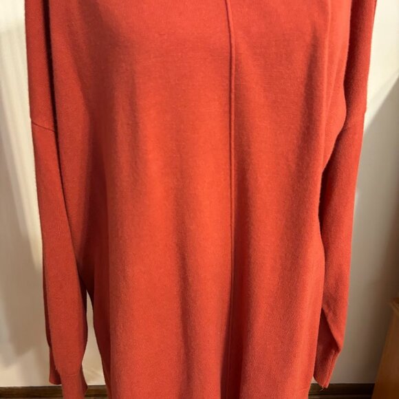 Beautiful Terracotta Color Top (Rayon/Nylon) with Long Sleeves - 3x - Picture 2 of 11